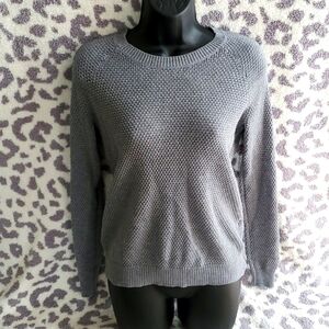 Old Navy Gray Knit Sweater